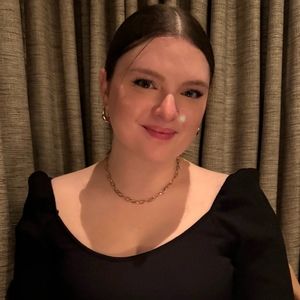 Meet your Posher, Devaney